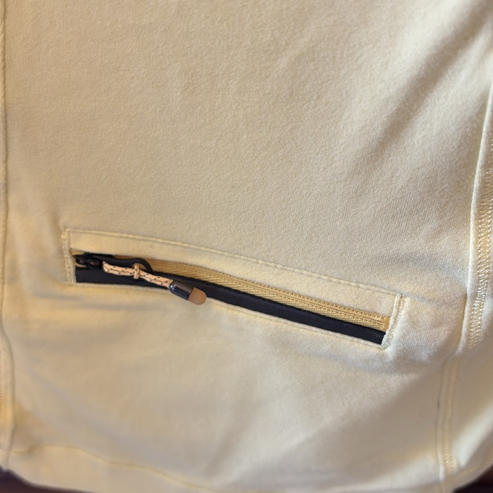 Lululemon Jacket - Picture 11 of 12